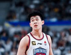 爱游戏体育-林葳将前往达拉斯独行侠队试训NBA，展望未来