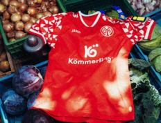 爱游戏体育-美因茨05足球俱乐部发布25/26赛季全新主场球衣