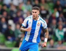 爱游戏体育官网-世体：尼斯有意签下罗伯托-费尔南德斯，但西班牙人拒绝了该报价