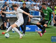 爱游戏-足球丨意甲：那不勒斯胜萨索洛