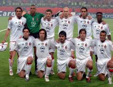 爱游戏体育-【资料】AC米兰2004-2005赛季欧冠半决赛胜埃因霍温，决赛负利物浦【AC米兰资料】【足球资料】