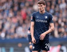 爱游戏体育-帕德博恩 VS 波鸿