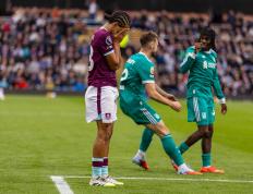 aiyouxi-（体育）足球——英超：利物浦胜伯恩利