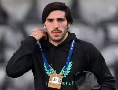 爱游戏体育-英超三强争夺纽卡核心托纳利，阿森纳切尔西曼城齐上阵