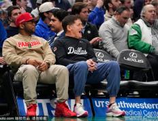 爱游戏-达拉斯独行侠对阵布鲁克林篮网：无关痛痒的较量