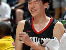 爱游戏体育-不用出战亚洲杯！篮协作出重大决定，杨瀚森在NBA大展拳脚吧