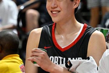 爱游戏体育-不用出战亚洲杯！篮协作出重大决定，杨瀚森在NBA大展拳脚吧