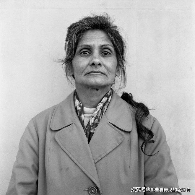 爱游戏体育官网-老照片 一起踏上1970年代英格兰的巴士之旅