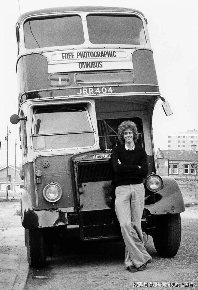 爱游戏体育官网-老照片 一起踏上1970年代英格兰的巴士之旅