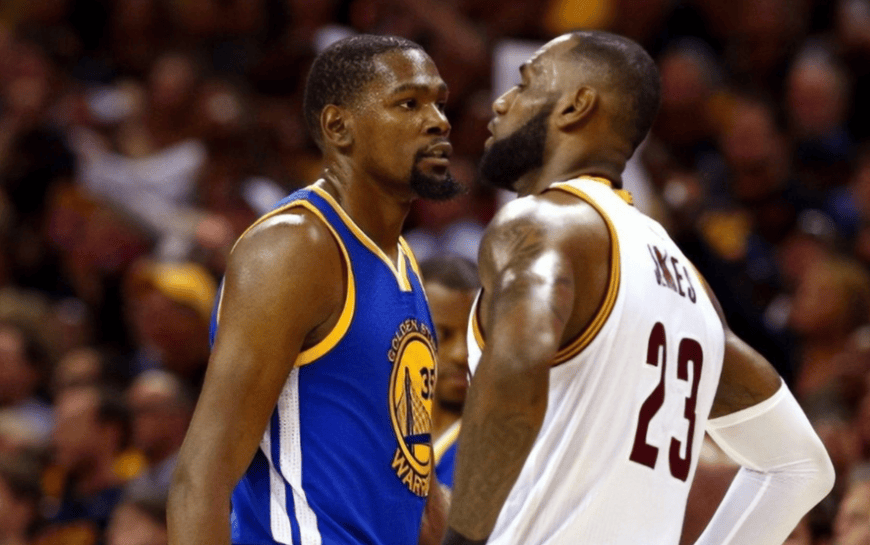 爱游戏体育中国-不能走捷径！詹姆斯暗讽杜兰特引争议，球迷：是你开启的抱团