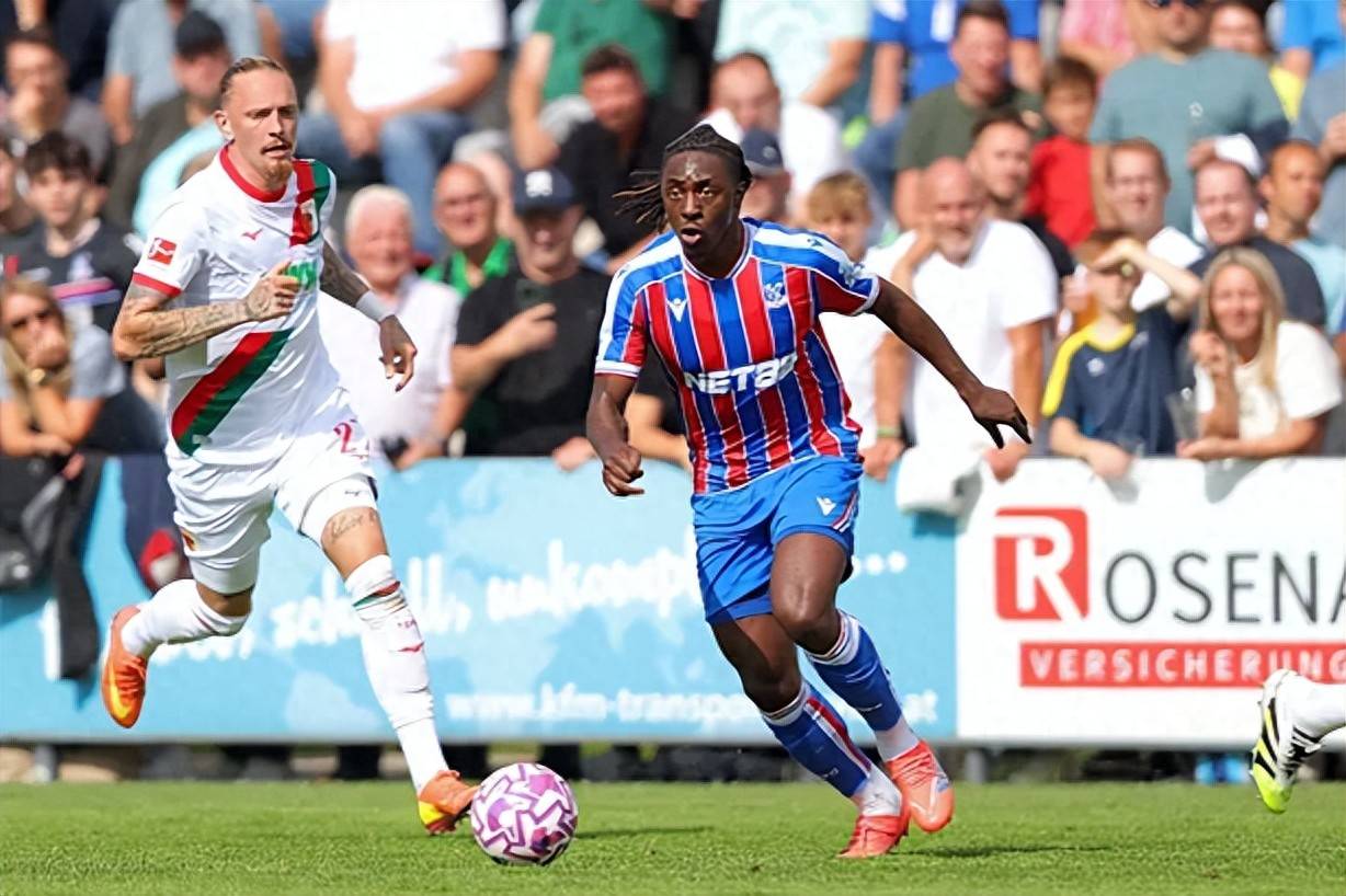 爱游戏体育首页-埃泽去留成疑，水晶宫主教练拒做任何承诺，阿森纳热刺双雄竞逐