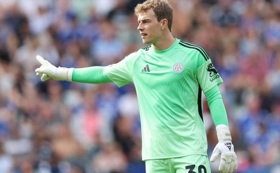 爱游戏体育中国-西汉姆联正式宣布签约赫曼森，一号门将到位