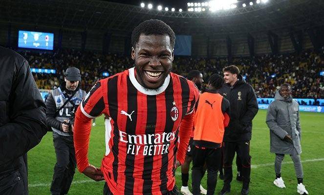 爱游戏体育中国-打晕送走？诺丁汉森林欲3000万欧报价穆萨，那不勒斯加入争夺