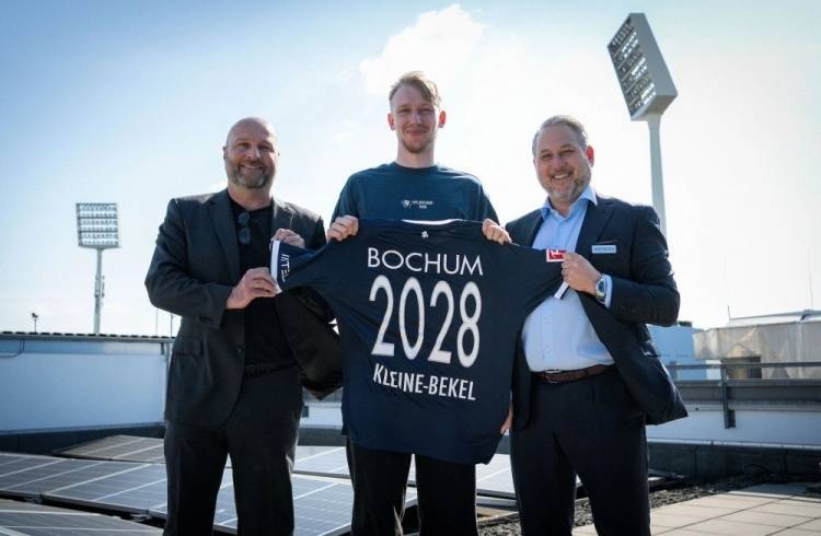 aiyouxi-官方：波鸿签下基尔中卫贝克尔，双方签约至2028年