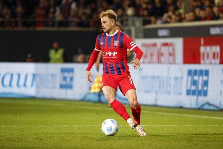 爱游戏体育官网-德天空：门兴有意租借海登海姆边锋斯基恩萨 海登海姆想永久出售