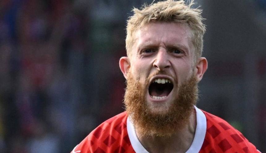 爱游戏体育-德乙-埃弗斯堡VS海登海姆：埃弗斯堡经验少，海登海姆留在德甲？