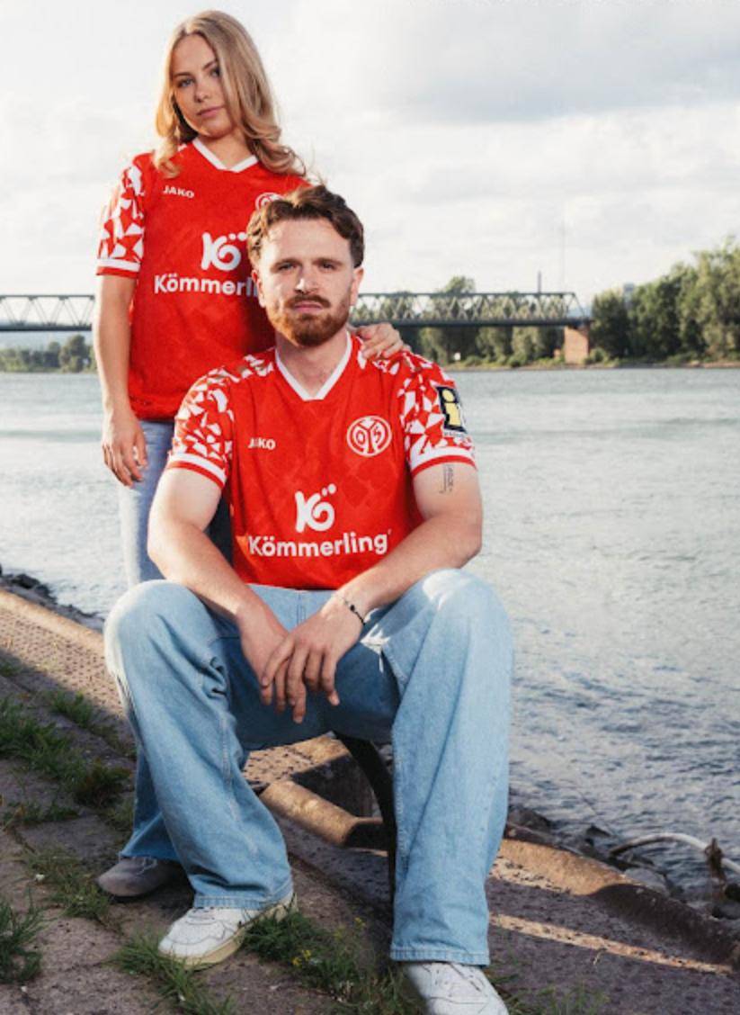 爱游戏体育-美因茨05足球俱乐部发布25/26赛季全新主场球衣