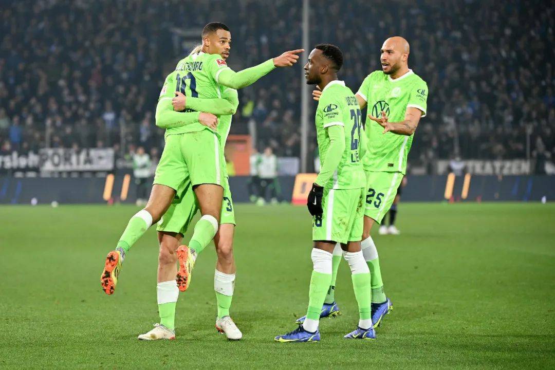 ayxsports-德甲对决前瞻：门兴格拉德巴赫 vs 沃尔夫斯