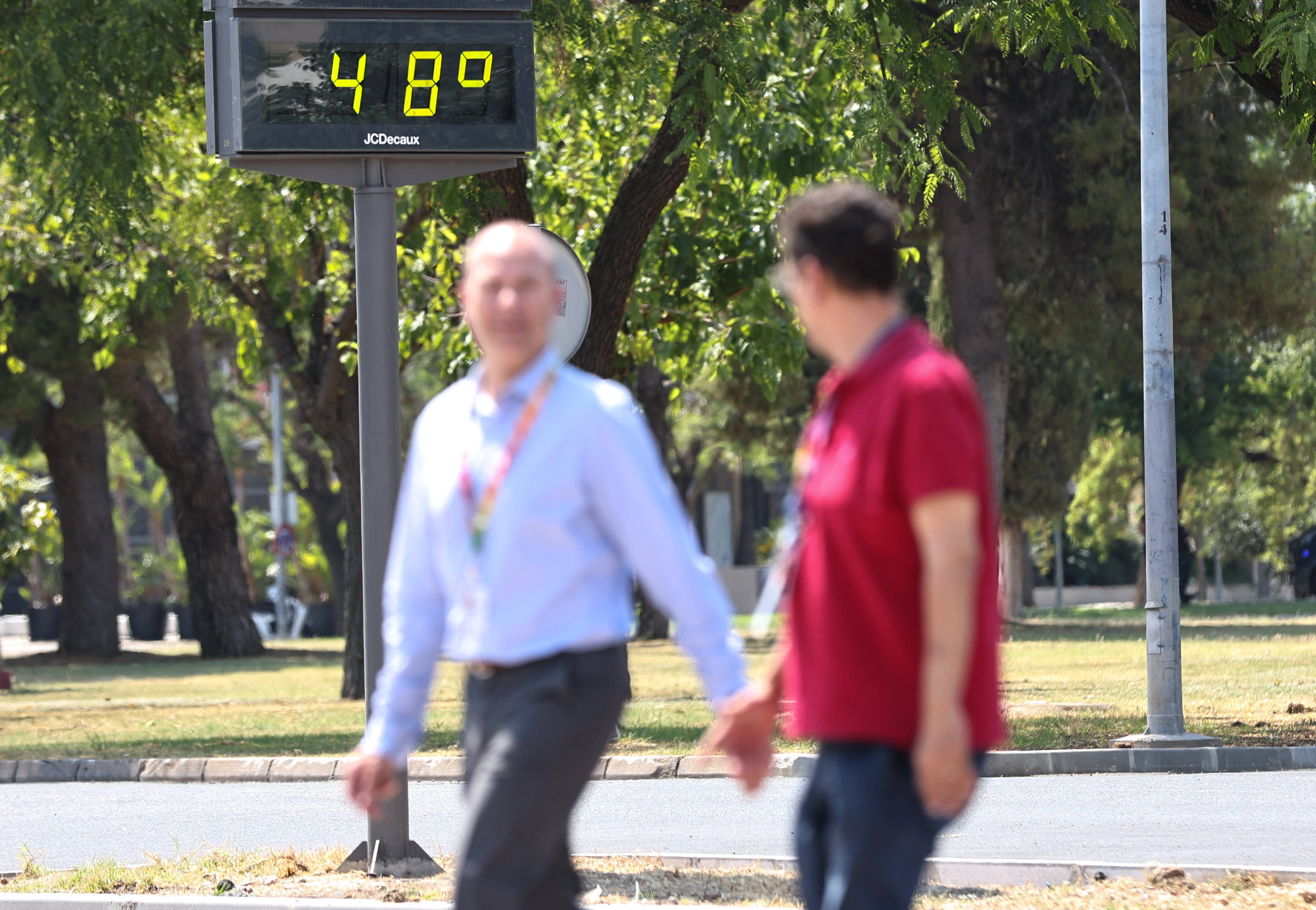 爱游戏体育下载-西班牙塞维利亚：烈日炎炎
