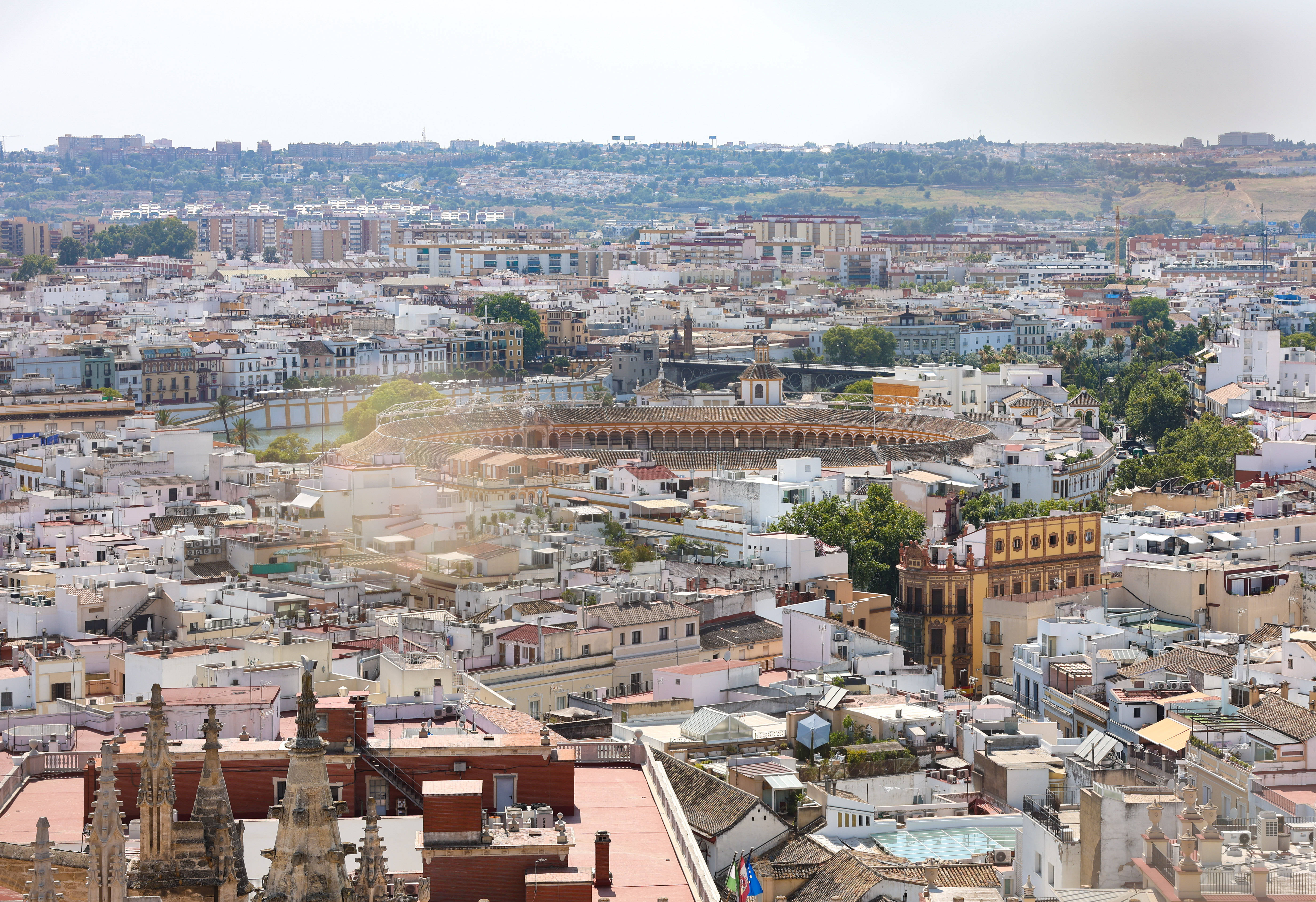 爱游戏体育下载-西班牙塞维利亚：烈日炎炎