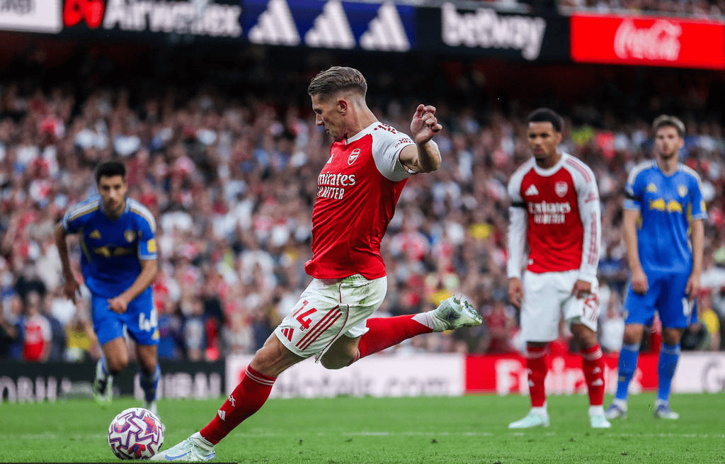 爱游戏体育-卡利亚里 VS 佛罗伦萨