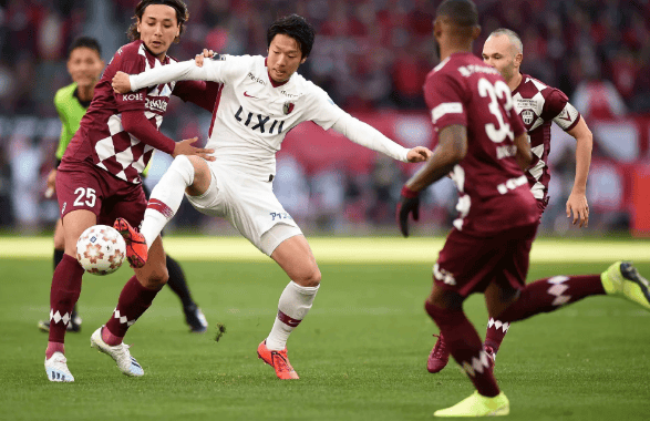 爱游戏-意甲：卡利亚里 VS 佛罗伦萨