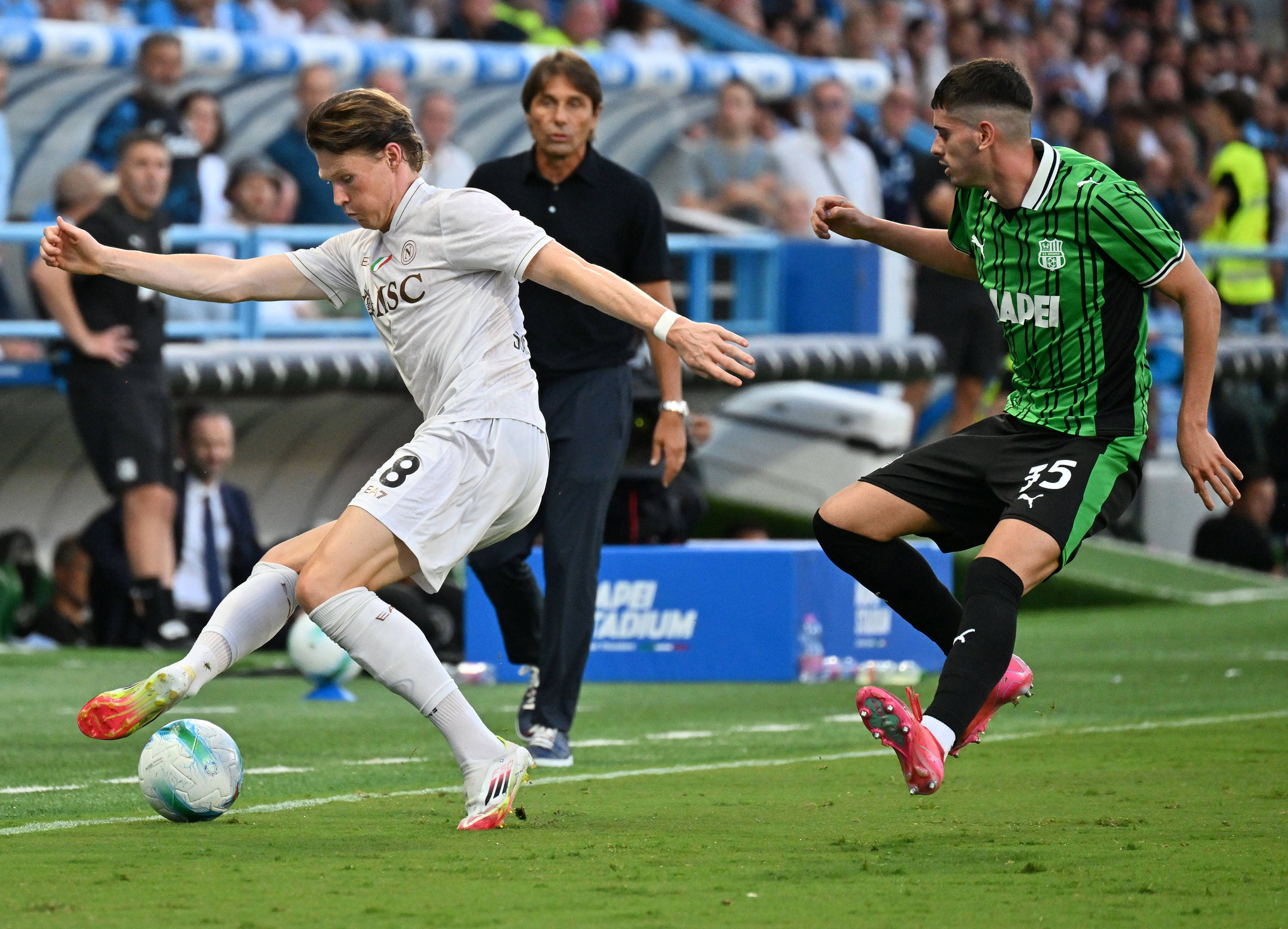 ayxsports-（体育）足球——意甲：那不勒斯胜萨索洛