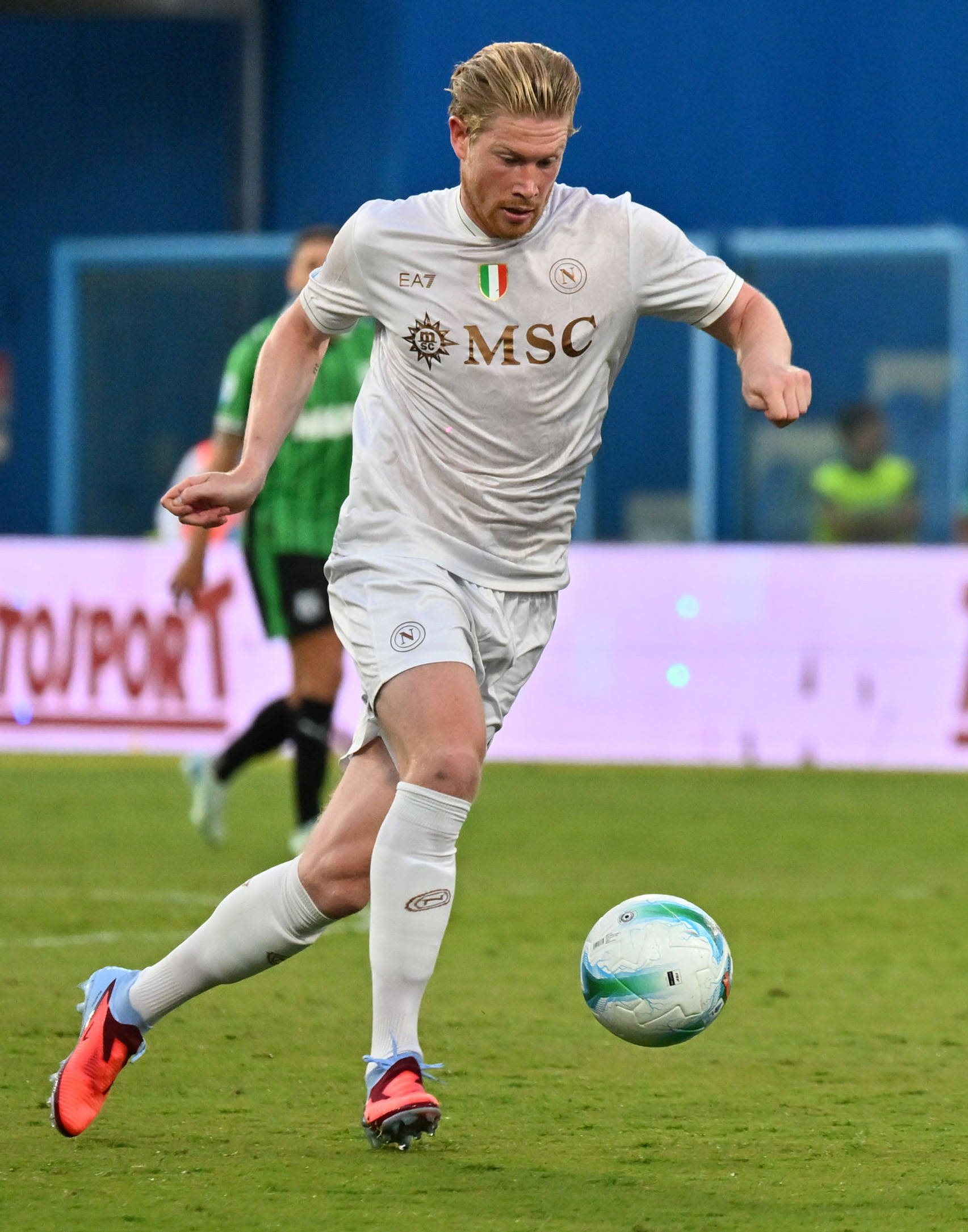 ayxsports-（体育）足球——意甲：那不勒斯胜萨索洛