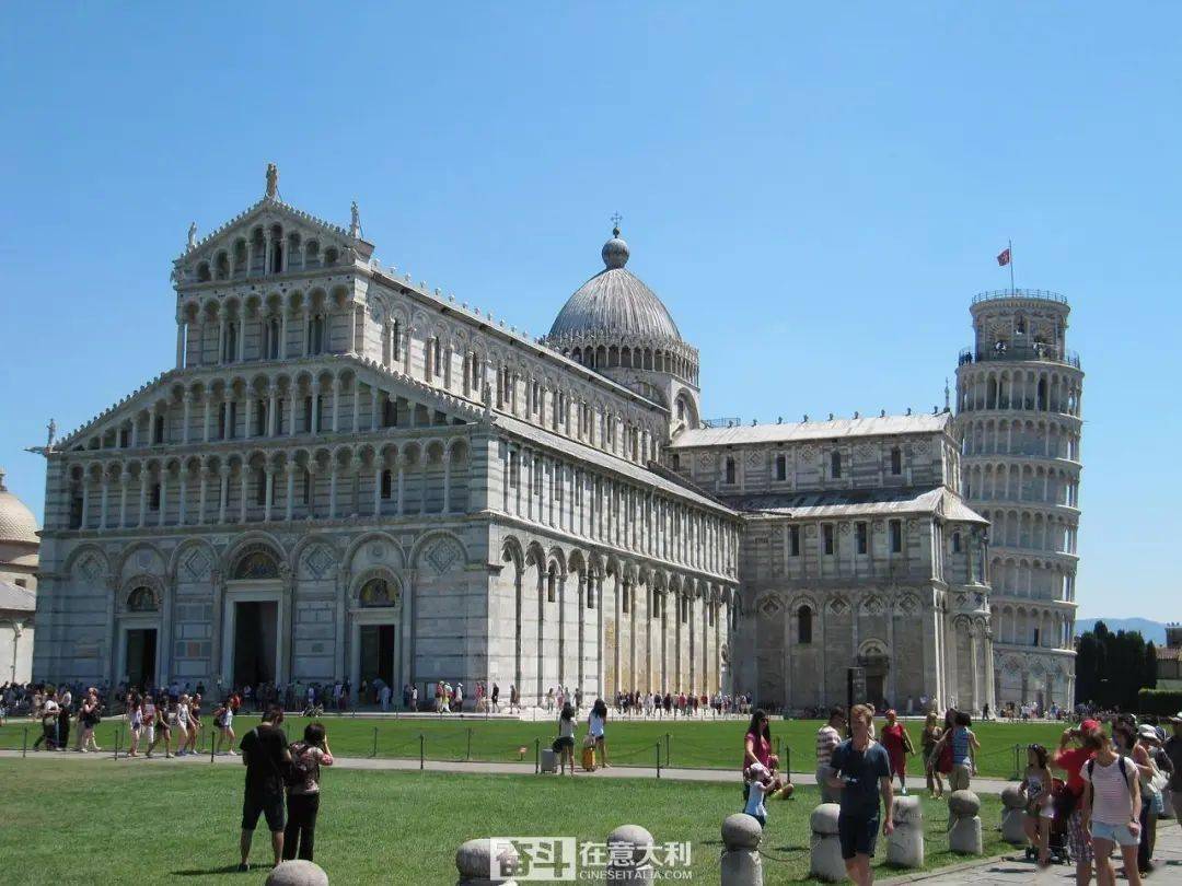 爱游戏体育-比萨：中韩无证导游非法介绍比萨斜塔 面临巨额罚款