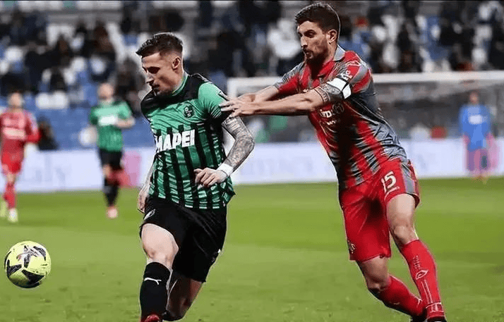 爱游戏体育官网-克雷莫纳VS萨索洛