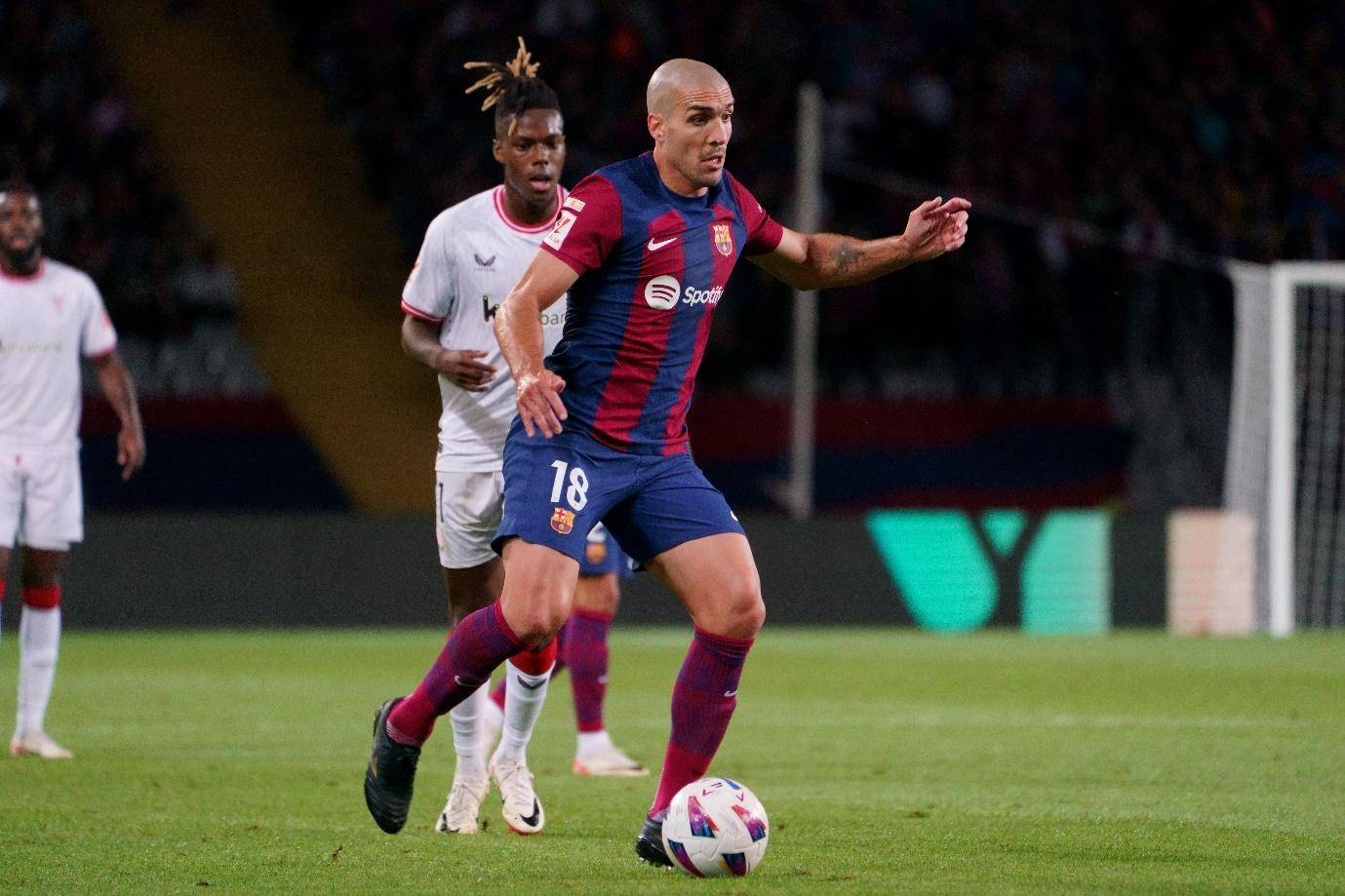 ayxsports-盘点曾效力于巴塞罗那和瓦伦西亚的球员