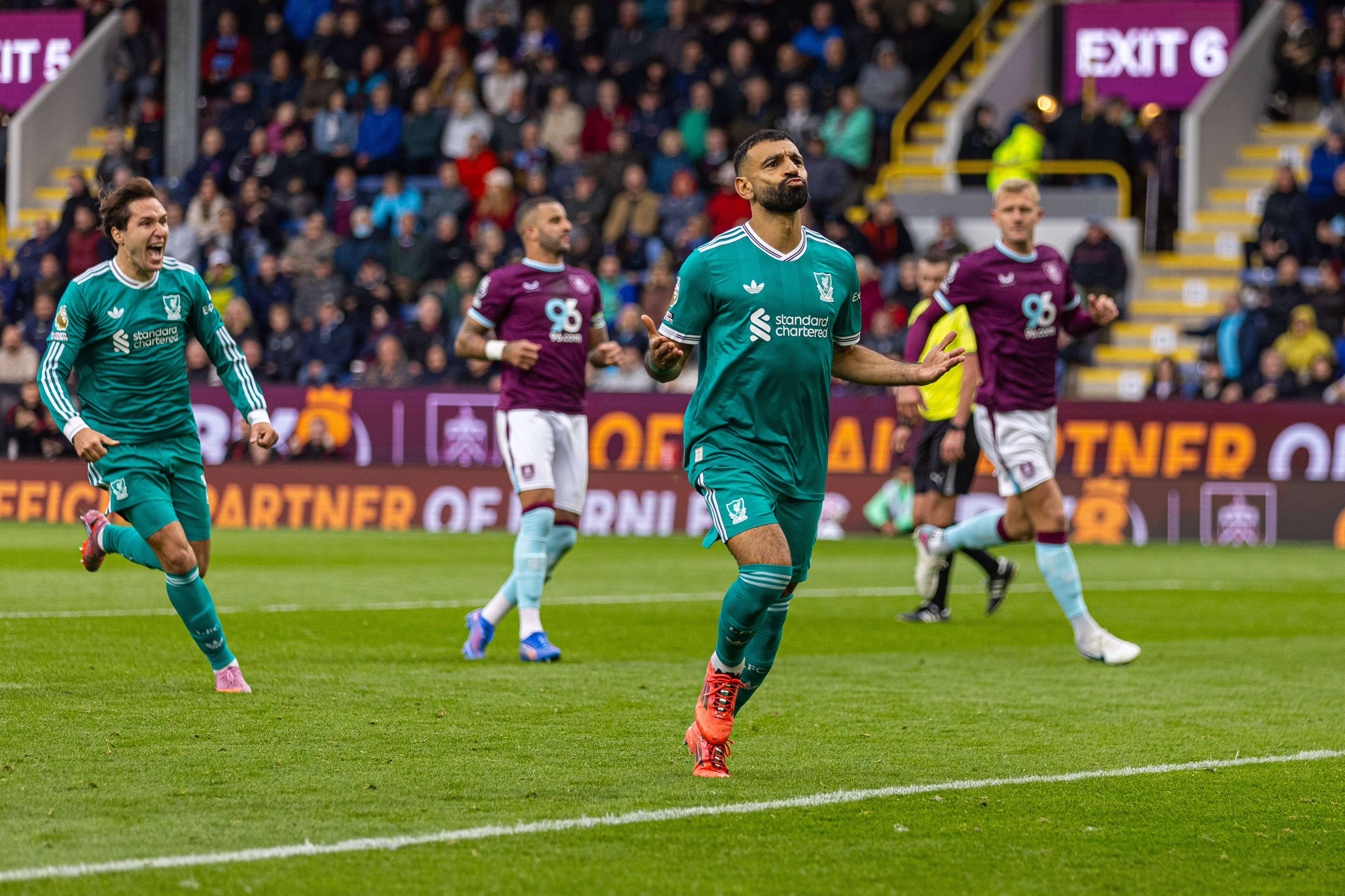 aiyouxi-（体育）足球——英超：利物浦胜伯恩利