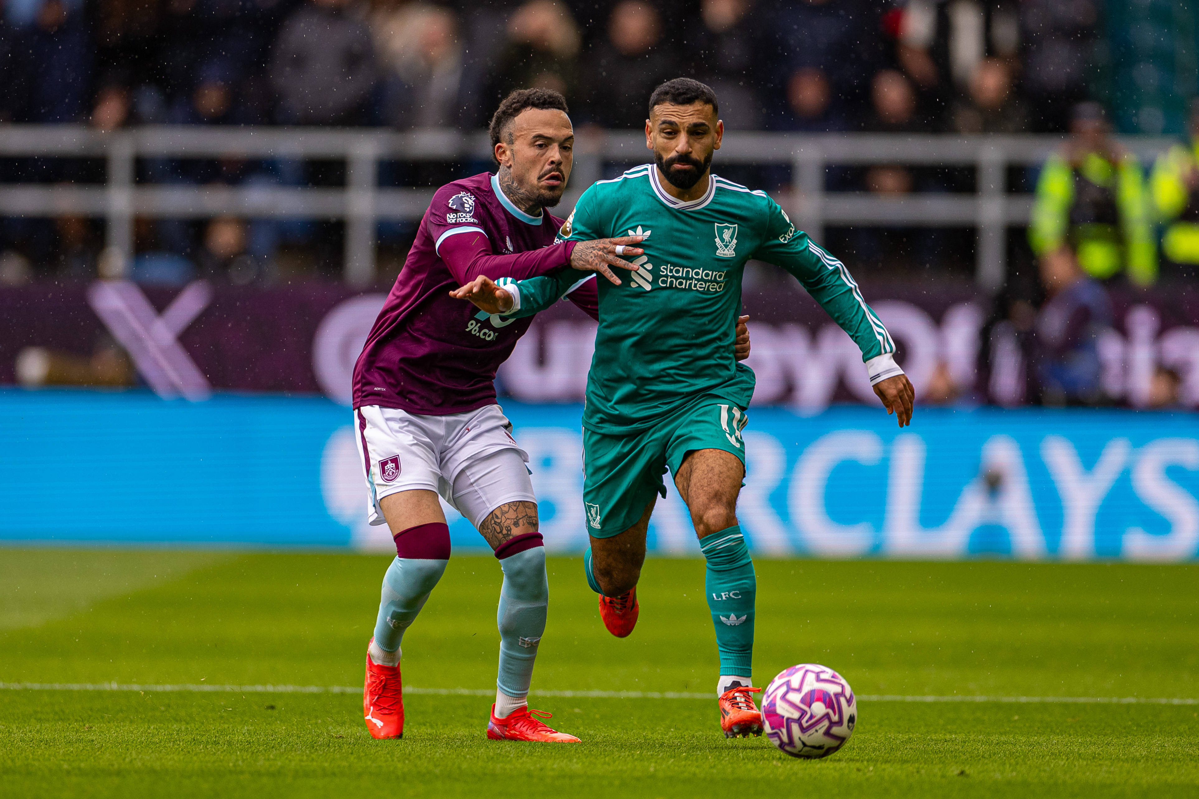 aiyouxi-（体育）足球——英超：利物浦胜伯恩利