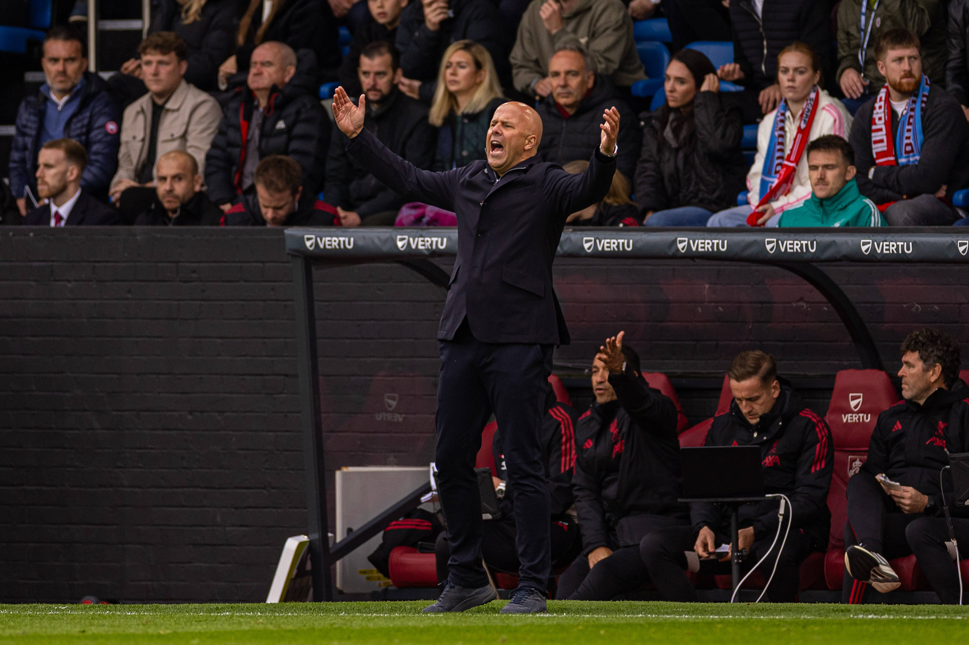 aiyouxi-（体育）足球——英超：利物浦胜伯恩利