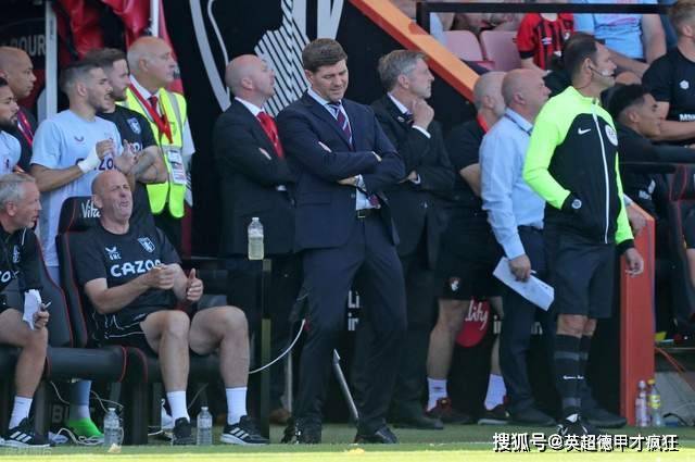 爱游戏体育首页-诺丁汉森林新帅肖恩戴奇继续禁止球员训练时佩戴保暖脖套和帽子！