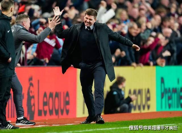 爱游戏体育首页-诺丁汉森林新帅肖恩戴奇继续禁止球员训练时佩戴保暖脖套和帽子！