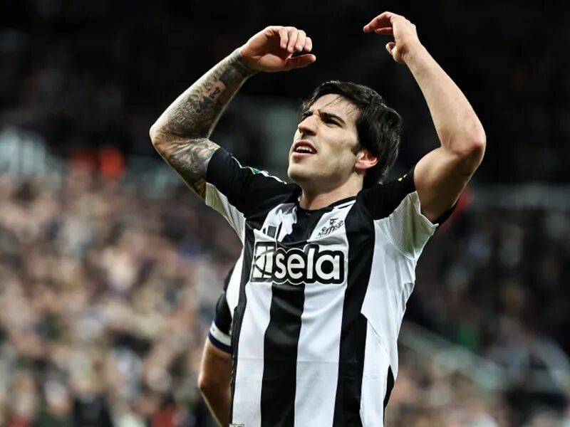 爱游戏体育-确定！曼城新援无缘决赛，瓜迪奥拉批评新规则，目标直指托纳利